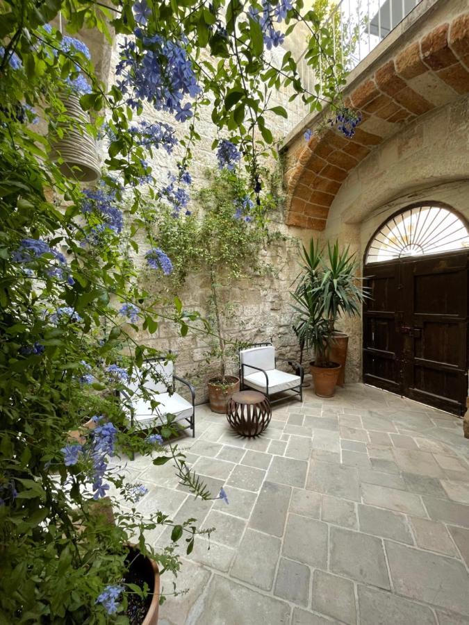 Lu Leccio Aparthotel Lecce Exterior photo