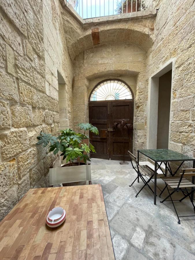 Lu Leccio Aparthotel Lecce Exterior photo