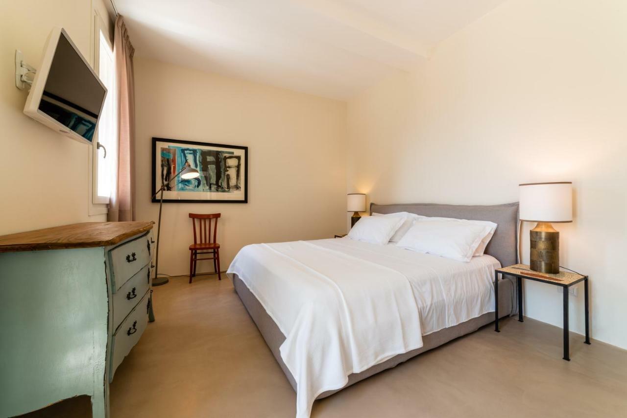 Lu Leccio Aparthotel Lecce Exterior photo
